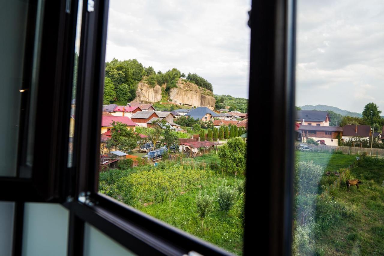 Pensiunea Xandra Hotell Corbi Exteriör bild