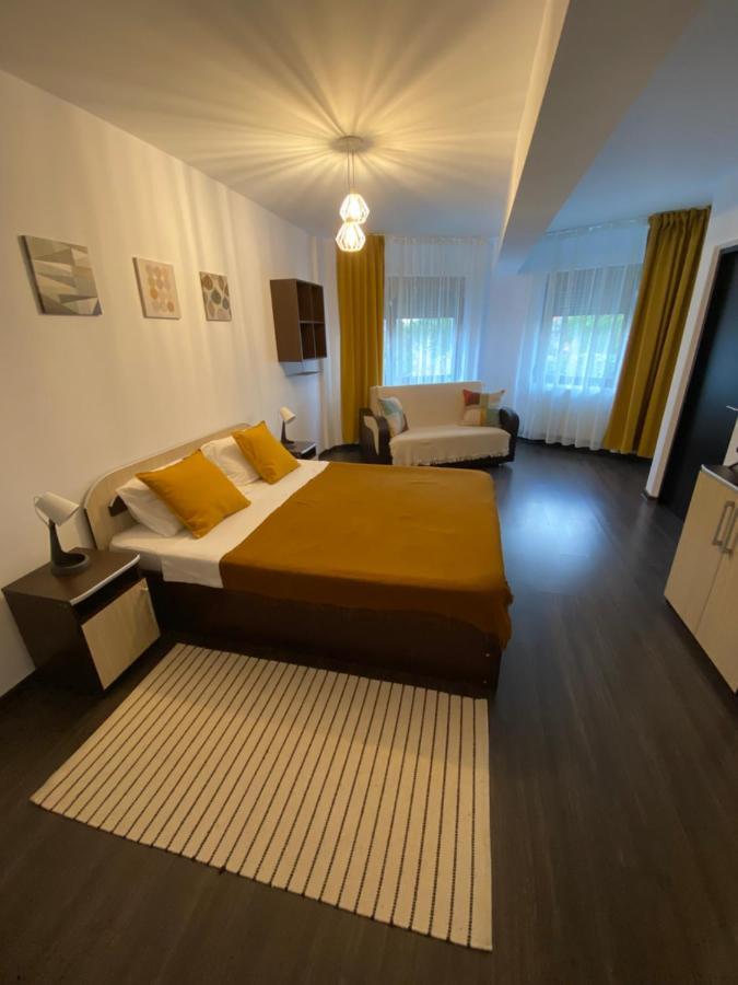 Pensiunea Xandra Hotell Corbi Exteriör bild