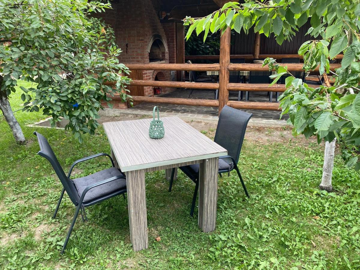 Pensiunea Xandra Hotell Corbi Exteriör bild